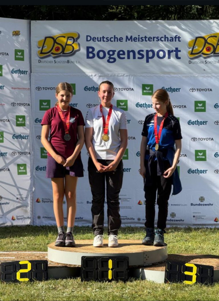 Landesrekord, Goldmedaille: Luna Winkelmann ist Deutsche Meisterin im Feldschießen